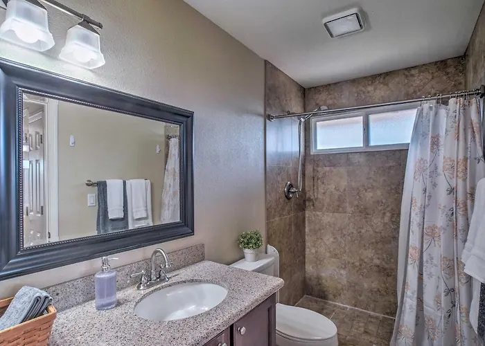 Patio + Yard: Pet-friendly Gem In Litchfield Park! * Litchfield Park