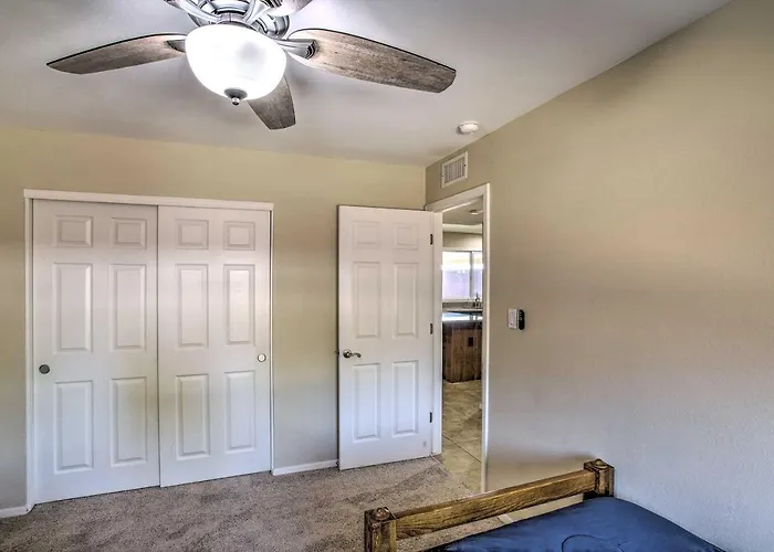 Patio + Yard: Pet-friendly Gem In Litchfield Park! Litchfield Park